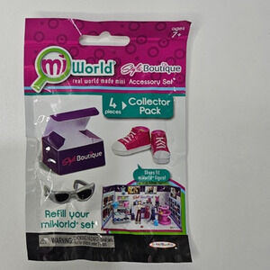 miworld Style Boutique Accessory Set 4  Piece Collector Pack NWT